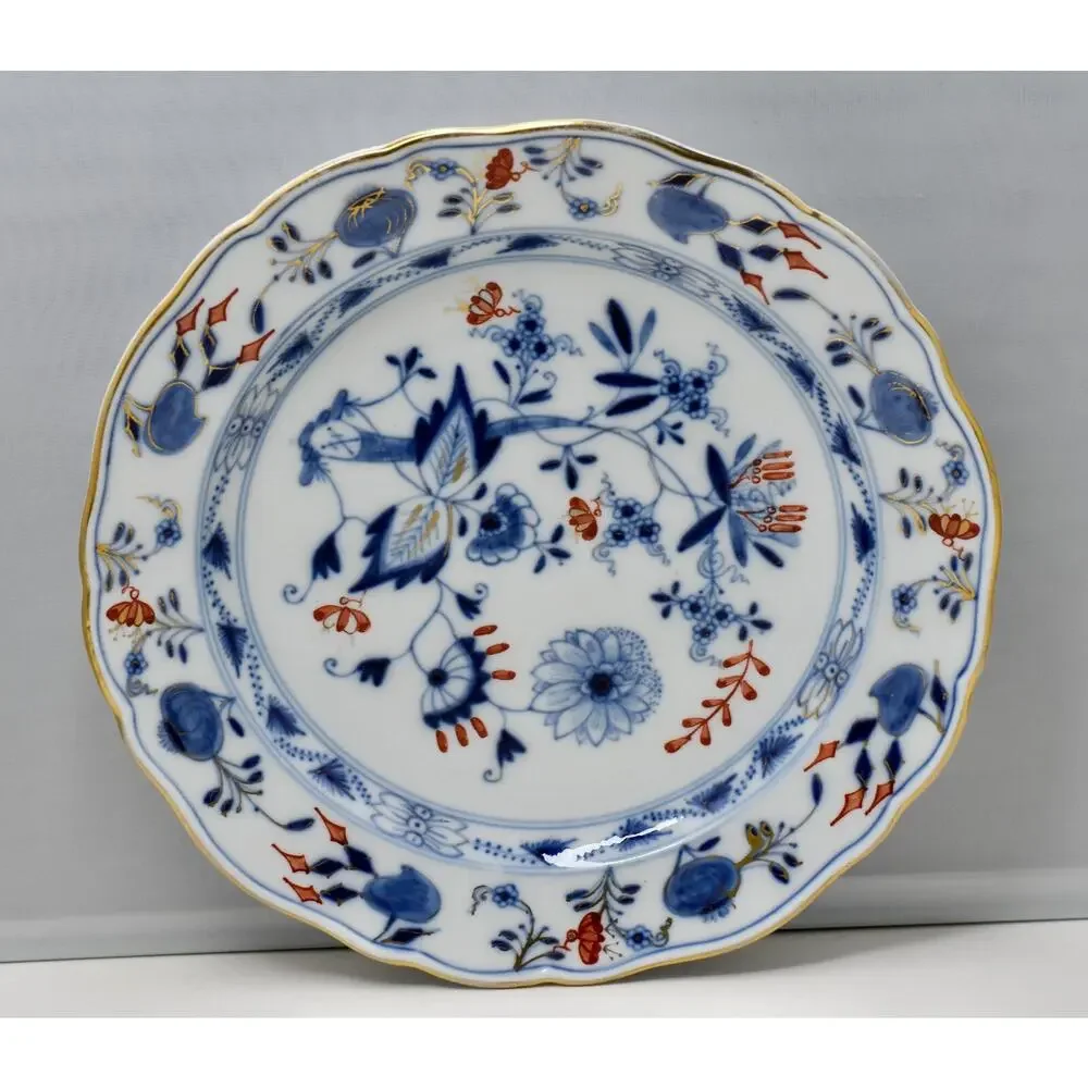 Meissen Zwiebelmuster Crossed Swords Blue Onion Royal Red & Gold Guild Plate